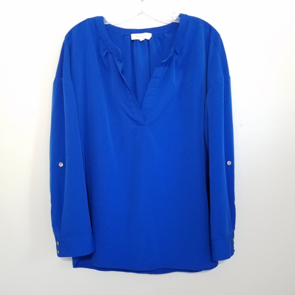 Two by Vince Camuto Blue Long Sleeve Blouse